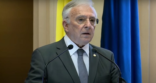 Isărescu: Guvernul şi Parlamentul trebuie să gasească acea soluţie să ducă deficitele în ţintele pe care ni le-am asumat prin acord internaţional cu Uniunea Europeană/ Sprijinim orice mix de politici, majorări de taxă care duc la acest lucru. Sprijinim ce este realist 

