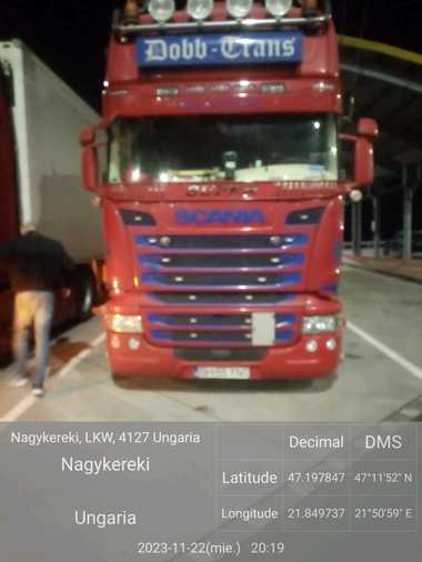 Peste 12 tone de deşeuri mascate sub forma unui transport umanitar, oprite la graniţă - FOTO

