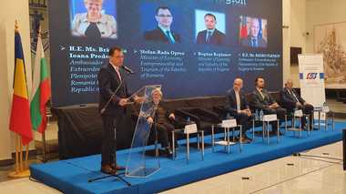 Ministrul Economiei, întâlnire la Ruse, cu omologul bulgar / Discuţii despre costurile pe care cele două economii le au generate de către neapartenenţa la spaţiul Schengen