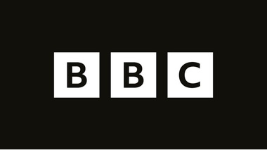 Marea Britanie analizează modelul de finanţare a BBC; taxa plătită de toate gospodăriile va creşte sub aşteptări, la 169,50 de lire sterline