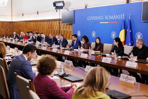 Deficit bugetar estimat, pentru 2024, la 86,6 miliarde de lei, adică 5% din PIB, conform proiectului bugetului de stat, publicat în transparenţă publică, alături de bugetul asigurărilor sociale de stat pe 2024 - DOCUMENTE