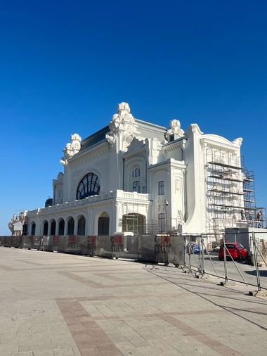 Investiţii industriale de şase miliarde de lei, la Constanţa, în 2023 / Aproape 8.000 de şantiere în judeţ, 1.500 fiind de mare anvergură

