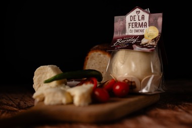 Producătorul de lactate Ferma cu Omenie, cu afaceri de 24,5 milioane de lei anul trecut, vrea să construiască cinci fabrici şi patru depozite. Exportul înseamnă 60% din business