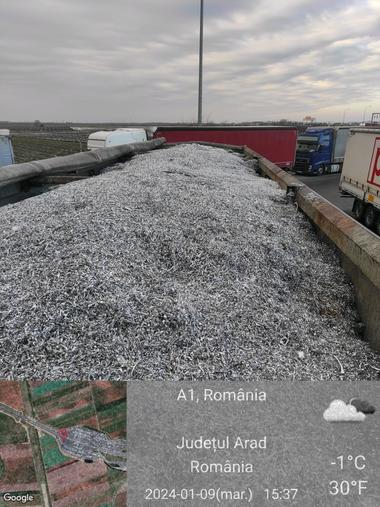 Garda de Mediu: Aproape o sută de tone de deşeuri, oprite la intrarea în ţară în doar patru zile / Gunoaiele erau marcate ca mărfuri second-hand