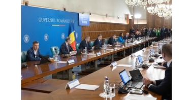 Ministerul Investiţiilor şi Proiectelor Europene a desfiinţat 177 de funcţii publice vacante / Per totalul posturilor de conducere au fost reduse de la 12% la 8% din totalul angajaţilor şi funcţiile prezente în MIPE