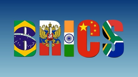 Surse: Arabia Saudită încă ia în considerare o invitaţie de a deveni membră a grupului ţărilor BRICS