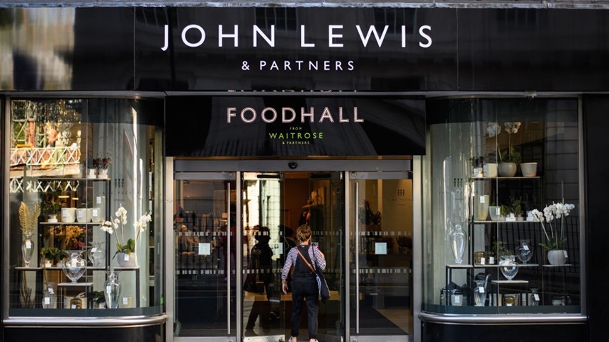 Retailerul britanic John Lewis Partnership va desfiinţa 11.000 de locuri de muncă în cinci ani