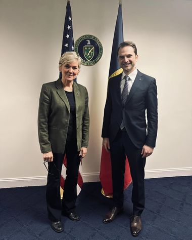 Sebastian Burduja: Secretarul Energiei al Statelor Unite ale Americii mi-a transmis un mesaj clar: America se bazează pe România ca pilon de stabilitate şi dezvoltare pentru întreaga regiune