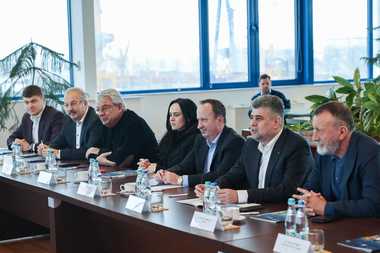 Adrian Câciu: Investeşte româneşte trebuie să devină o realitate în cel mai scurt timp prin investiţii susţinute şi de Guvern în industria din România