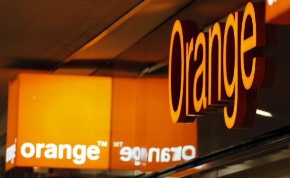 Cifra de afaceri a Orange în România a scăzut anul trecut cu 1,2%, la 1,551 de miliarde de euro