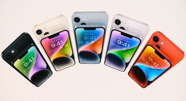 Cele mai vândute şapte smartphone-uri din 2023 au fost iPhone-uri 
