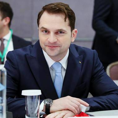 Ministrul Energiei cere primarului general Nicuşor Dan să introducă de urgenţă pe ordinea de zi a şedinţei Consiliului General fuziunea ELCEN - Termoenergetica