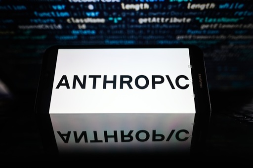 Anthropic, companie susţinută de Google, a lansat luni Claude 3, cel mai rapid chatbot al său de până acum