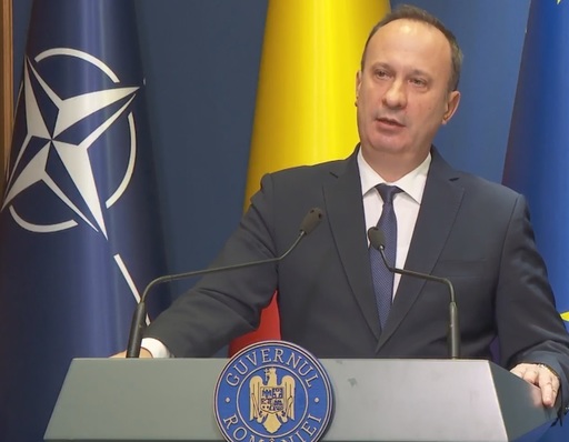 CONFERINŢA NEWS.RO - Adrian Câciu: Dacă vrem o Românie dezvoltată, trebuie să ieşim din paradigma sărăciei. Paradigma sărăciei include şi acel deficit de 3% cu orice preţ / Acest deficit de 3% a însemnat să taie întotdeauna de la investiţii
