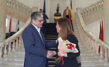 Marcel Boloş, întâlnire cu preşedintele Băncii Europene de Investiţii – S-a discutat despre sprijinirea IMM-urilor, dar şi despre investiţii în transportul sustenabil, şcoli, spitale sau reţeaua de apă şi canalizare