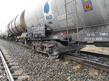 CFR: Vagon de marfă deraiat între staţiile Zoiţa şi Râmnicu Sărat, fără blocarea traficului feroviar

