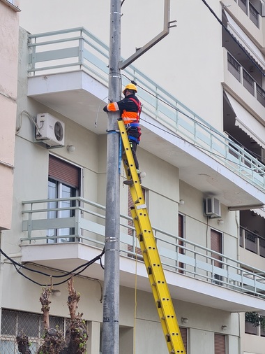 PPC anunţă că până în 2025, cablurile de fibră optică vor ajunge la 1,7 milioane de locuinţe şi firme