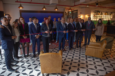 Producătorul de cabluri Prysmian deschide biroul Centrului de Excelenţă IT din Bucureşti. Investiţia totală se ridică la aproximativ 40 de milioane de euro pentru o perioadă de 6 ani