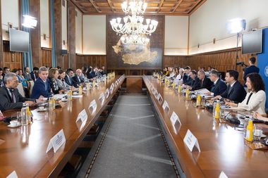 Comitetul Interministerial de Coordonare a PNRR, organizat în marja celei de-a şasea misiuni de monitorizare defăşurată de către Comisia Europeană la Bucureşti / S-a discutat despre cererile de plată 3 şi 4 / Patru jaloane încă în negociere