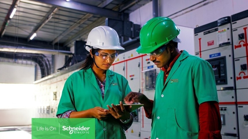Schneider Electric va construi o a doua fabrică de înaltă tehnologie în Bulgaria