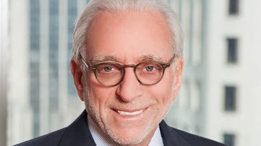 Walt Disney Co nu este de acord cu remarcile investitorului activist Nelson Peltz care critică compania pentru că a făcut filme dominate de actori de sex feminin şi de culoare