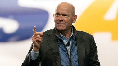 CEO-ul Boeing, Dave Calhoun, va demisiona, în urma problemelor continue de siguranţă ale companiei. Încă doi oficiali din conducere vor pleca şi ei