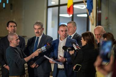 Ministrul Cercetării: Poştaşii sunt la muncă. În medie vor creşte salariile nete cu 350-400 de lei. Impact bugetar de peste 50 de milioane de lei, din optimizarea activităţilor companiei