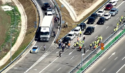 Directorul CNAIR: De astăzi se circulă pe aproape jumătate (23,3 km) din semi-inelul sudic al A0 (52 km)