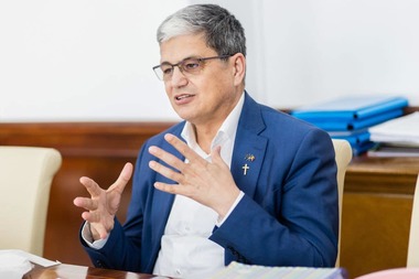 Marcel Boloş, după ce S&P a reconfirmat ratingul suveran al României şi perspectiva stabilă: Aceste investiţii despre care tot vorbesc încep să-şi facă simţită prezenţa / Şomajul, aproape de minimele istorice / La capitolul reforme încă mai avem de muncă