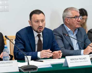 Fechet, despre noul Cod silvic: Metoda cea mai eficientă prin care descurajăm furtul de lemne nu e cea prin care nu lăsăm cetăţenii să se plimbe prin pădure, ci cea de confiscare a mijlocului de transport cu care se fură masa lemnoasă