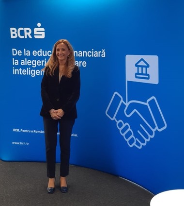 Dana Dima, vicepreşedinte în cadrul BCR, despre viitorul sectorului bancar: Va exista atât parte umană, cât şi parte digitală, iar această proporţie va fi 50-50. Digitalul e construit de oameni şi trebuie să construim împreună