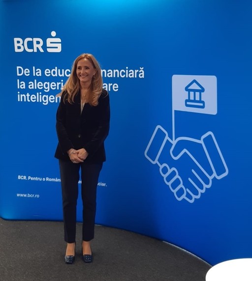 Dana Dima, vicepreşedinte în cadrul BCR, despre viitorul sectorului bancar: Va exista atât parte umană, cât şi parte digitală, iar această proporţie va fi 50-50. Digitalul e construit de oameni şi trebuie să construim împreună