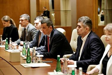 Sorin Grindeanu: Ne dorim extinderea cooperării cu partenerii din Emiratele Arabe Unite pentru Portul Constanţa