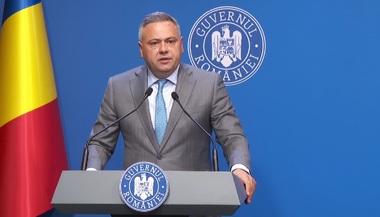 Barbu: Bugetul Ministerului Agriculturii a fost suplimentat cu suma de un miliard de lei şi, aşa cum am promis, demarăm plata subvenţiilor pentru 100 euro/h în sectorul vegetal, pentru crescătorii de suine şi păsări