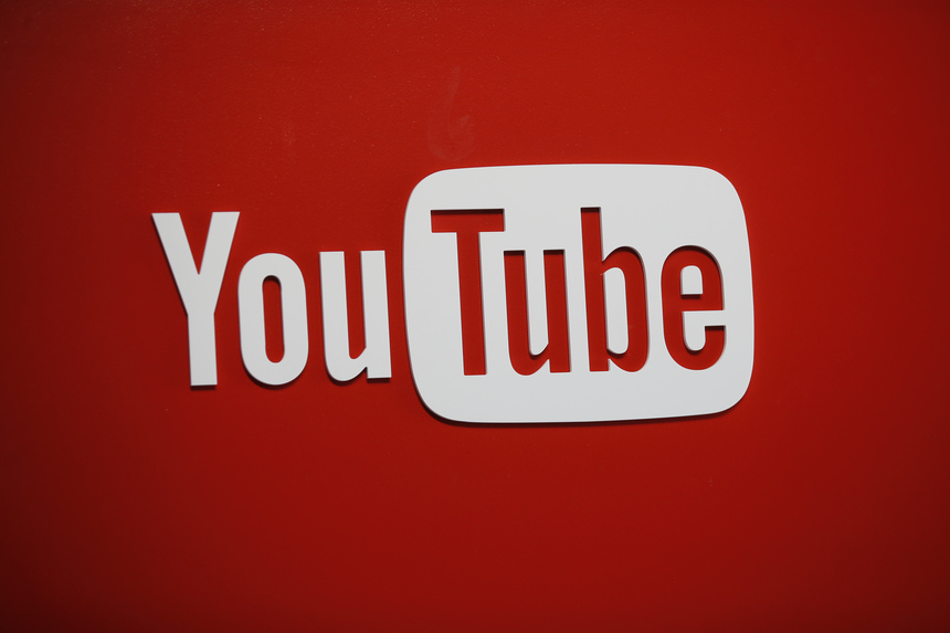 YouTube vrea să obţină drepturi de folosire a muzicii pentru antrenarea AI-ului