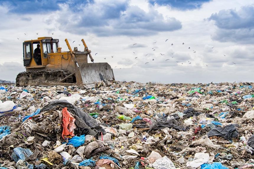 Clean Recycle: Începând cu anul 2020, judeţul Constanţa raportează anual o cantitate de peste 300.000 de tone de deşeuri colectată de operatorii de salubrizare. Doar 17% din ambalajele din plastic şi metal, generate în judeţ sunt şi reciclate