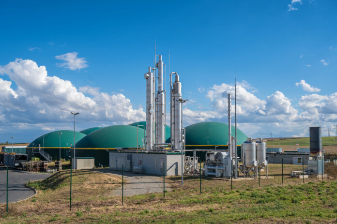 Ferma DN AGRAR şi BSOG Energy semnează un acord de cooperare pentru cel mai mare proiect de producţie de biometan din România, de până la 15 MW. Investişţia depăşeşte 30 de milioane de euro