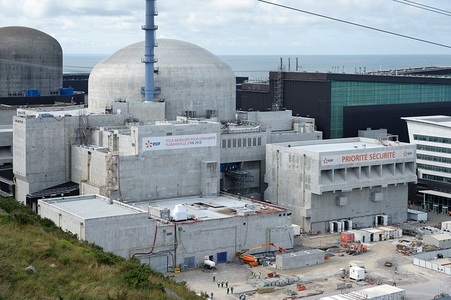 Franţa a conectat la reţeaua sa energetică primul reactor nuclear din ultimii 25 de ani