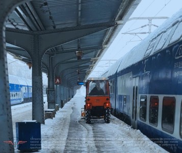 Sucursala Regională de Căi Ferate Craiova lansează o licitaţie de 148 milioane lei pentru lucrări de reabilitare poduri, podeţe şi tuneluri