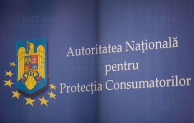 Magazine din Mall AFI Cotroceni, închise temporar de comisarii ANPC / Echipele de control au găsit produse nesigure şi expirate, dăunători în blocul alimentar, echipamente neigienizate / Au fost date amenzi de peste o jumătate de milion de lei - VIDEO

