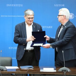 Ministrul Investiţiilor şi Proiectelor Europene a semnat contracte de finanţare pentru proiecte strategice de 180 de milioane de euro pentru cercetare în energie nucleară avansată şi inteligenţă artificială