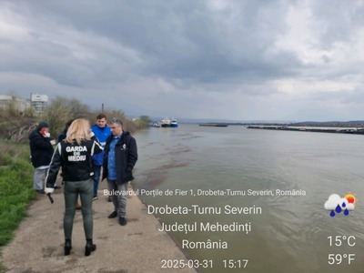 Poluare pe Dunăre în Portul Drobeta Turnu Severin