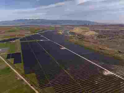 Grupul PPC anunţă investiţii de 5,75 miliarde de euro în energie verde şi tehnologie în Macedonia de Vest