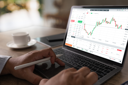 RAPORT PwC: Majoritatea companiilor se confruntă cu deficit de expertiză şi competenţe digitale în departamentele de taxe, nefiind pregătite să gestioneze complexitatea reglementărilor fiscale
