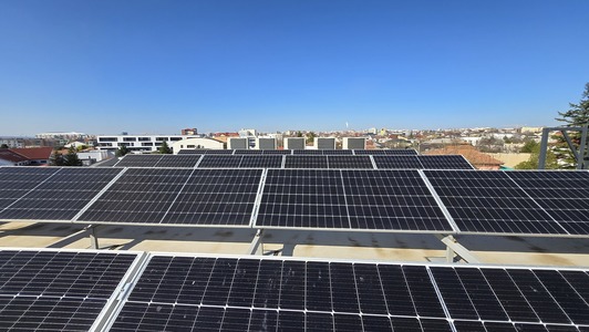 A.P.C.E. anunţă un pas important pentru democratizarea accesului la energia verde: Introducerea conceptului de „Prosumator de Condominiu”