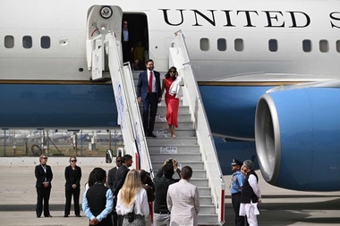 Vicepreşedintele SUA, JD Vance, în vizită oficială în India pentru discuţii cu premierul Narendra Modi, pe fondul tensiunilor comerciale