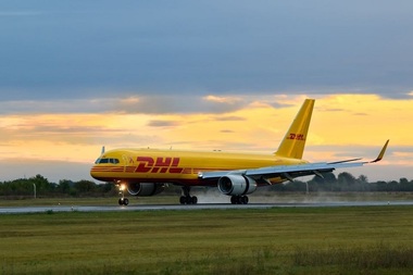 DHL suspendă temporar livrările internaţionale către consumatorii din SUA pentru colete de peste 800 de dolari