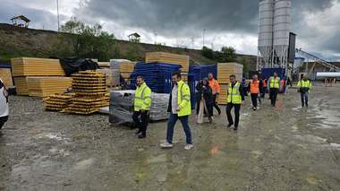 Direcţia Regională de Drumuri şi Poduri Braşov: Încep lucrările efective la încă un tronson din Autostrada Sibiu - Făgăraş