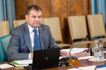 Ministrul Dezvoltării, Cseke Attila: Intră în vigoare măsurile de eficientizare şi debirocratizare a construcţiilor / Avizarea şi autorizarea lucrărilor de construcţii, atât publice, cât şi private, accelerate