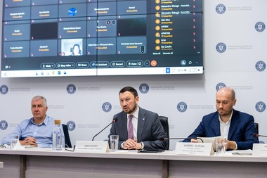 Mircea Fechet: Reorganizarea Romsilva, unul dintre jaloanele din PNRR aferent Cererii de plată numărul 4 / Piaţa lemnului, preţul masei lemnoase care fluctuează foarte mult, schimbările climatice care afectează fondul forestier determină măsuri urgente